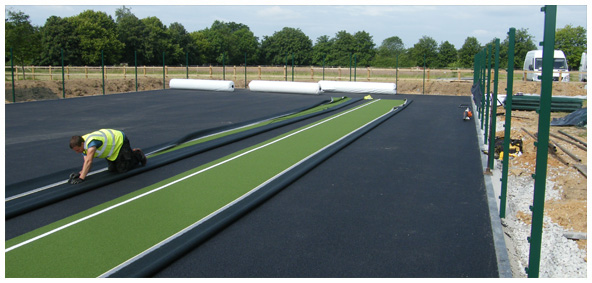 Synthetic grass tennis courts 