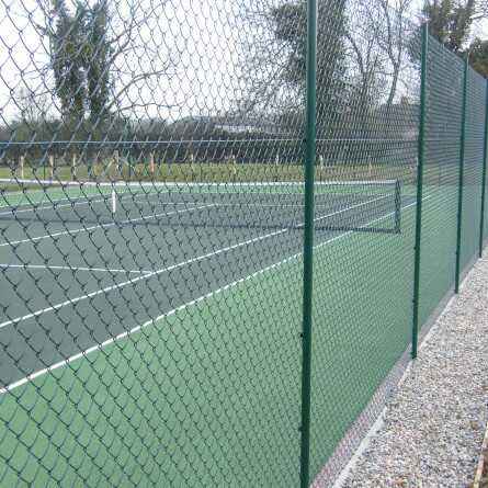 fencing around a tennis court